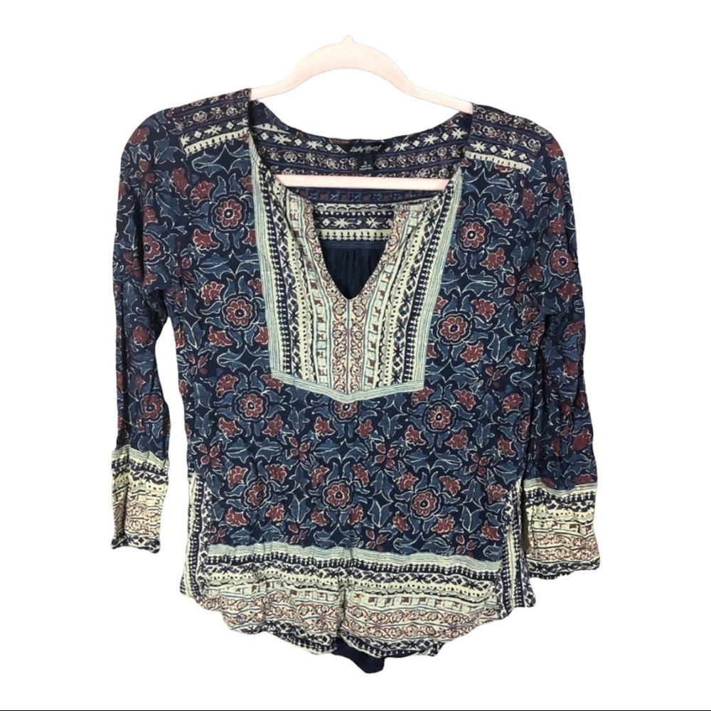 Lucky brand top‎